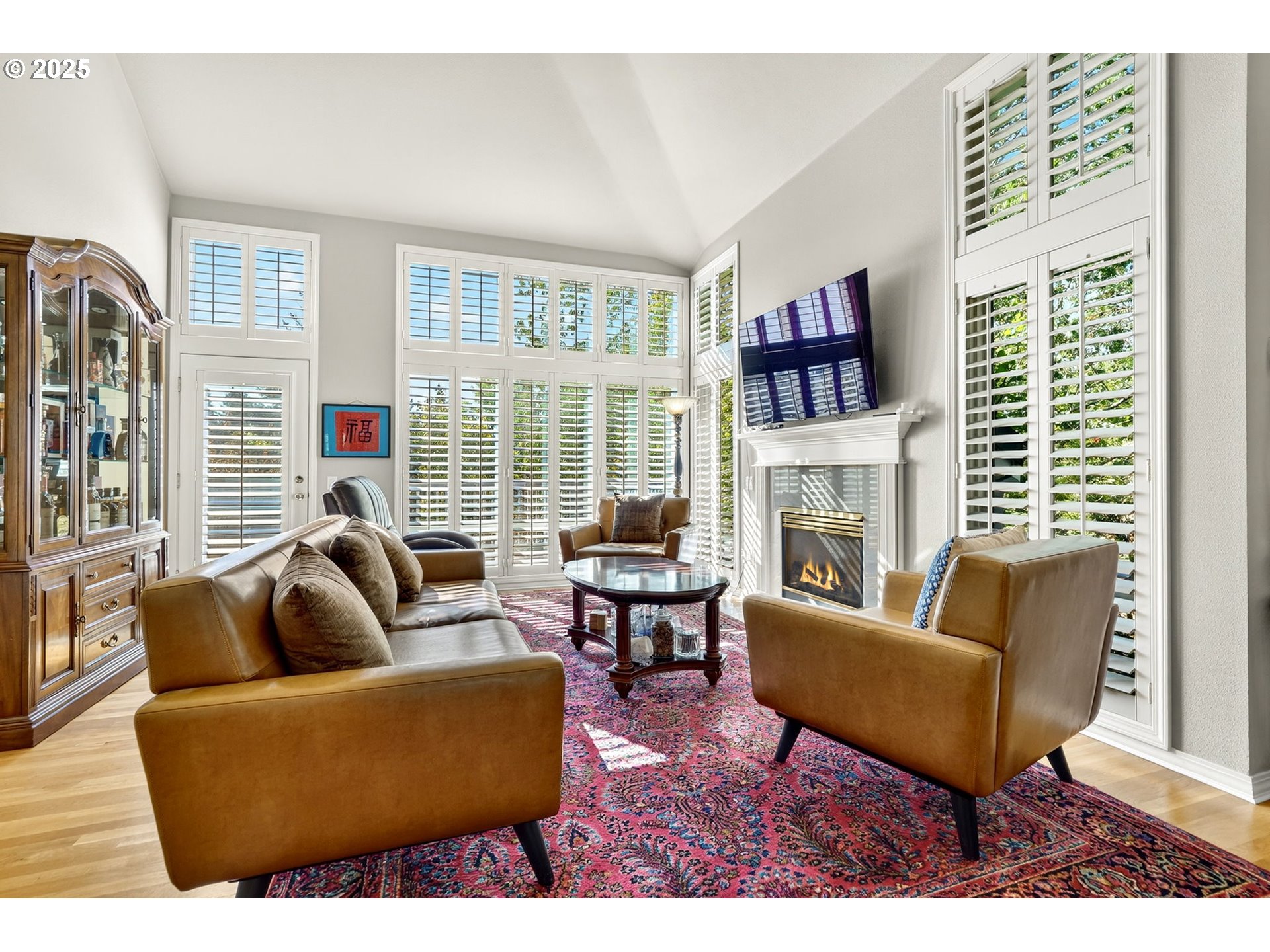 15490 Northwest Tee Court Portland, OR 97229 - Photo 14 of 44 Living Room
