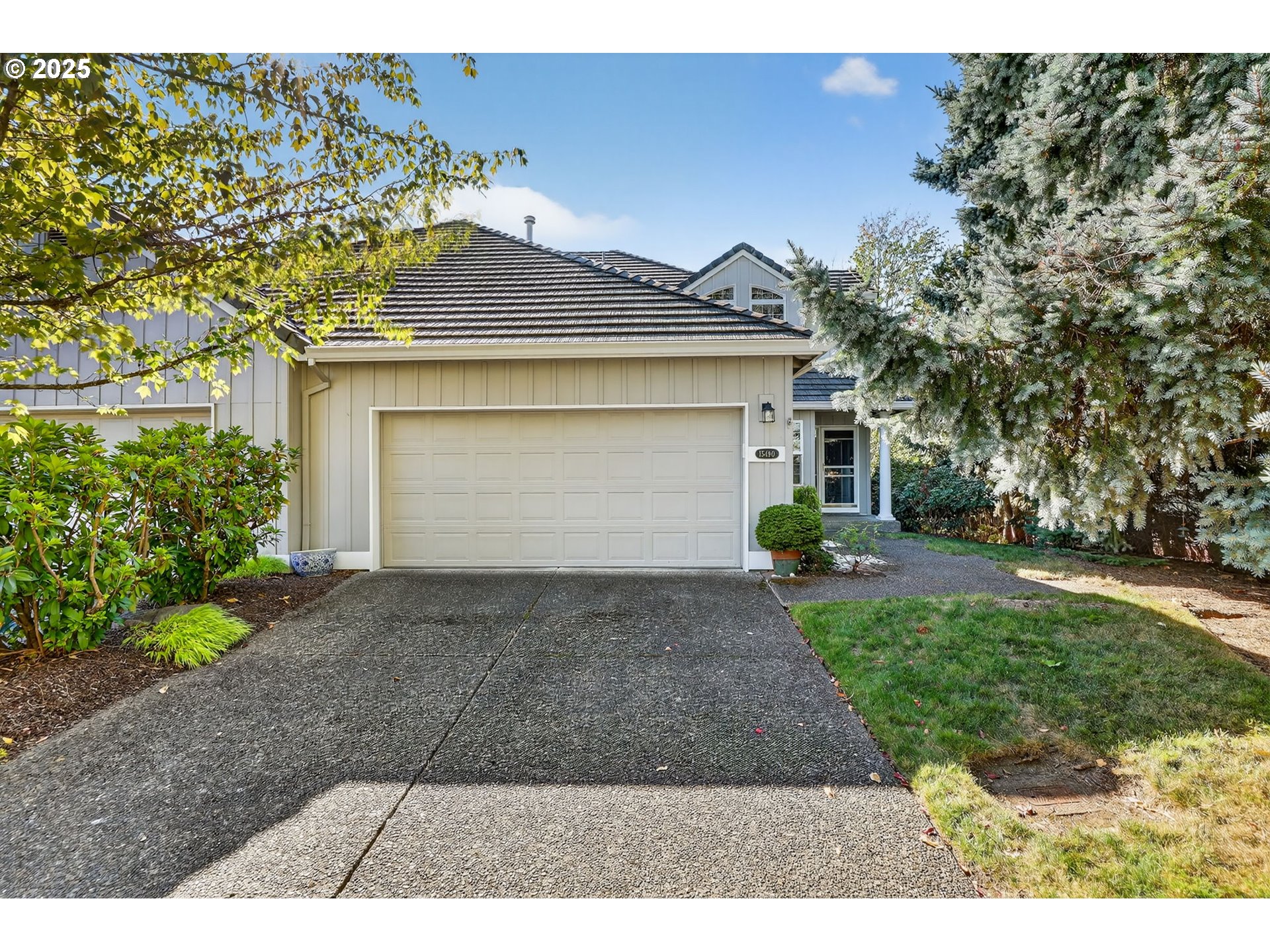 15490 Northwest Tee Court Portland, OR 97229 - Photo 2 of 44 Exterior