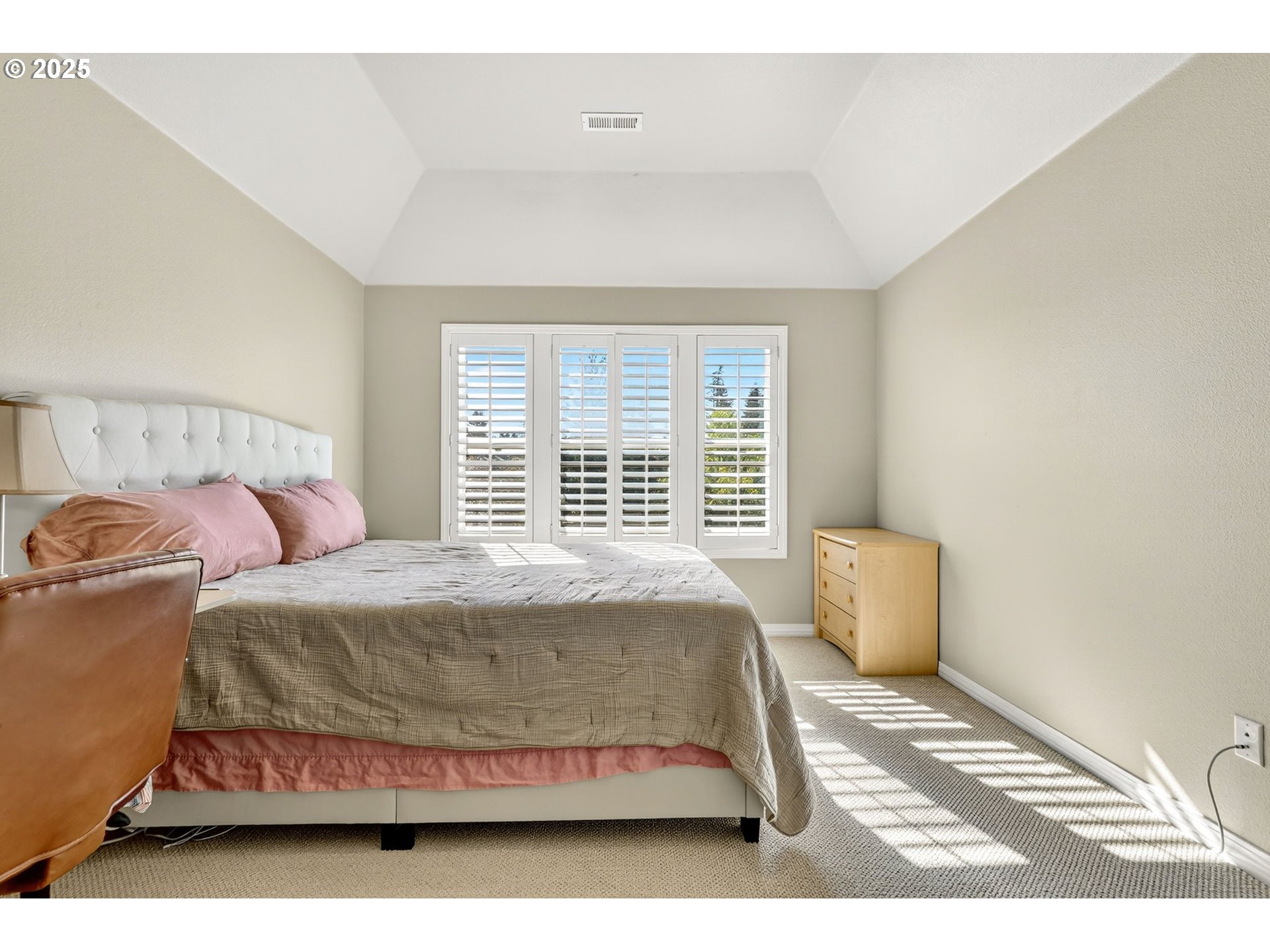 15490 Northwest Tee Court Portland, OR 97229 - Photo 26 of 44 Primary Bedroom