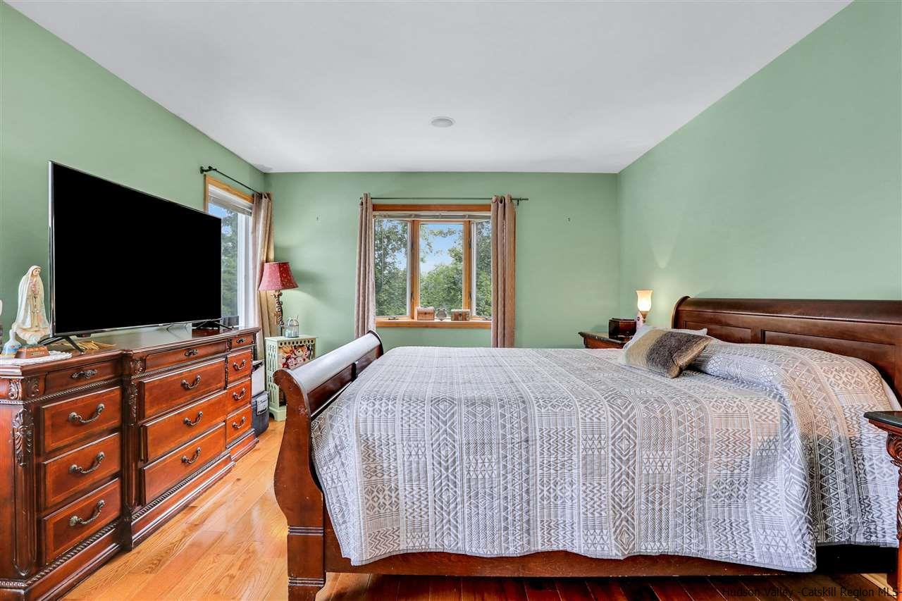 24 Fairfax Road Fishkill, NY 12524 - Photo 19 of 25 Photo 19