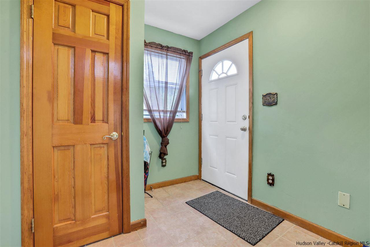 24 Fairfax Road Fishkill, NY 12524 - Photo 2 of 25 Photo 2