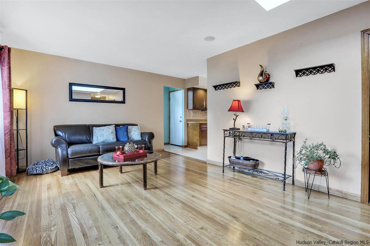 24 Fairfax Road Fishkill, NY 12524 - Photo 4 of 25 Photo 4