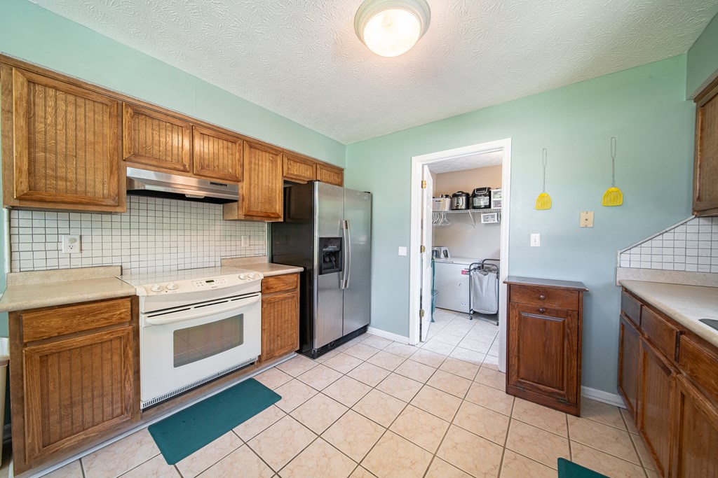 48 Lee Road Phenix City, AL 36867 - Photo 12 of 32 Gallery Image 12