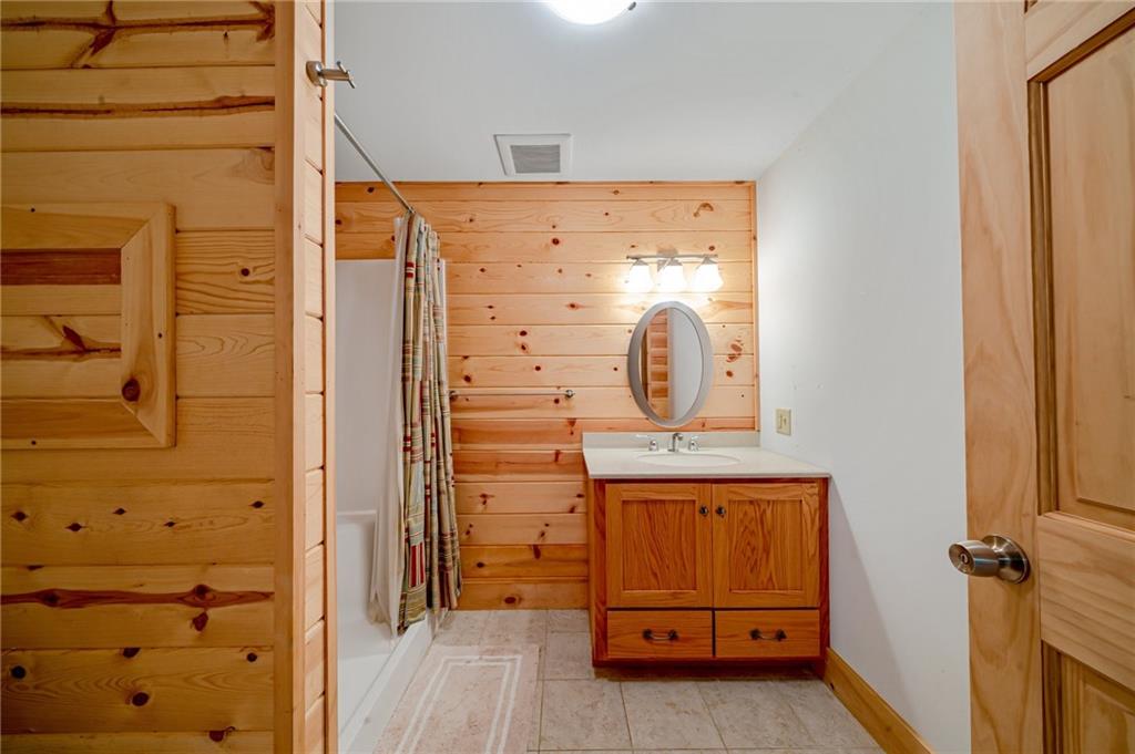 1070 West Lancaster Road Harmony, PA 16037 - Photo 49 of 50 Gallery Image 49