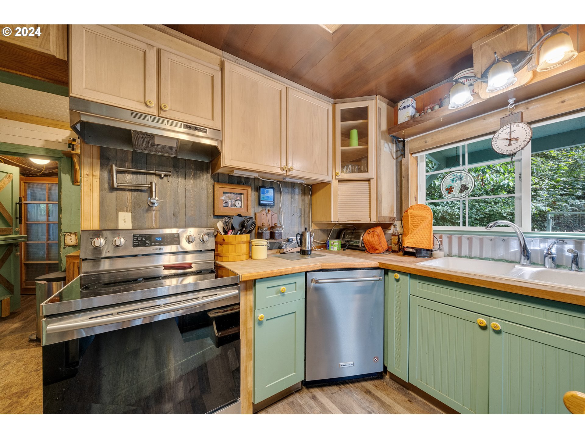 12905 Mill Road Cloverdale, OR 97112 - Photo 12 of 28 Gallery Image 12