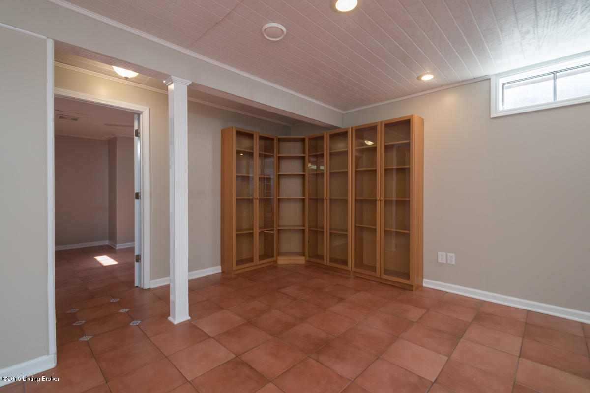 7128 Ridge Creek Road Louisville, KY 40291 - Photo 32 of 44 untitled-32