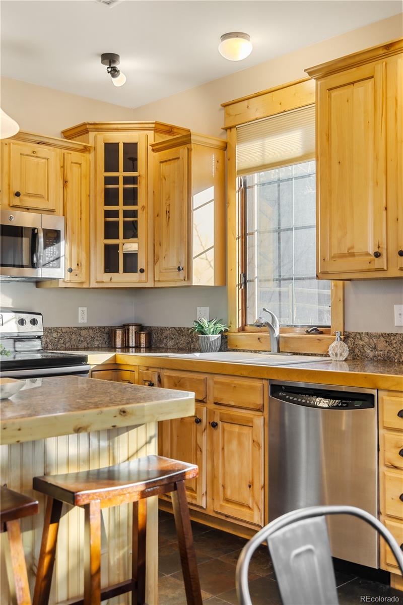 31276 Stone Canyon Road, Unit 76201 Evergreen, CO 80439 - Photo 16 of 40