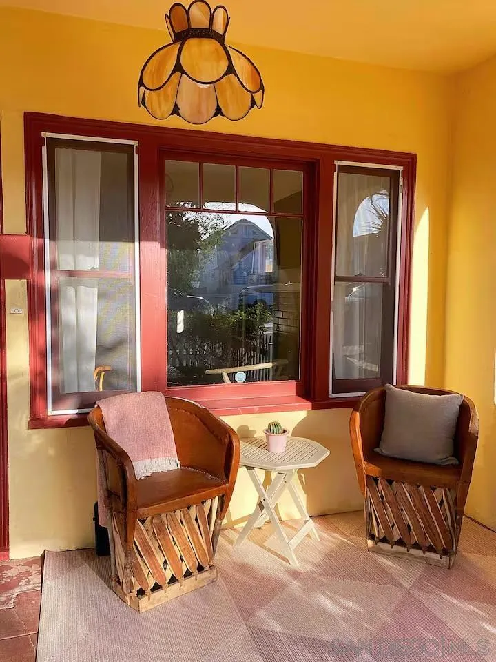 525 3rd Street Encinitas, CA 92024 - Photo 11 of 26