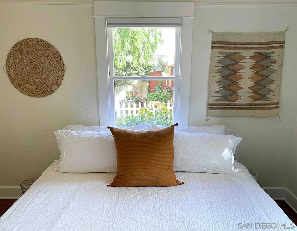 525 3rd Street Encinitas, CA 92024 - Photo 14 of 26