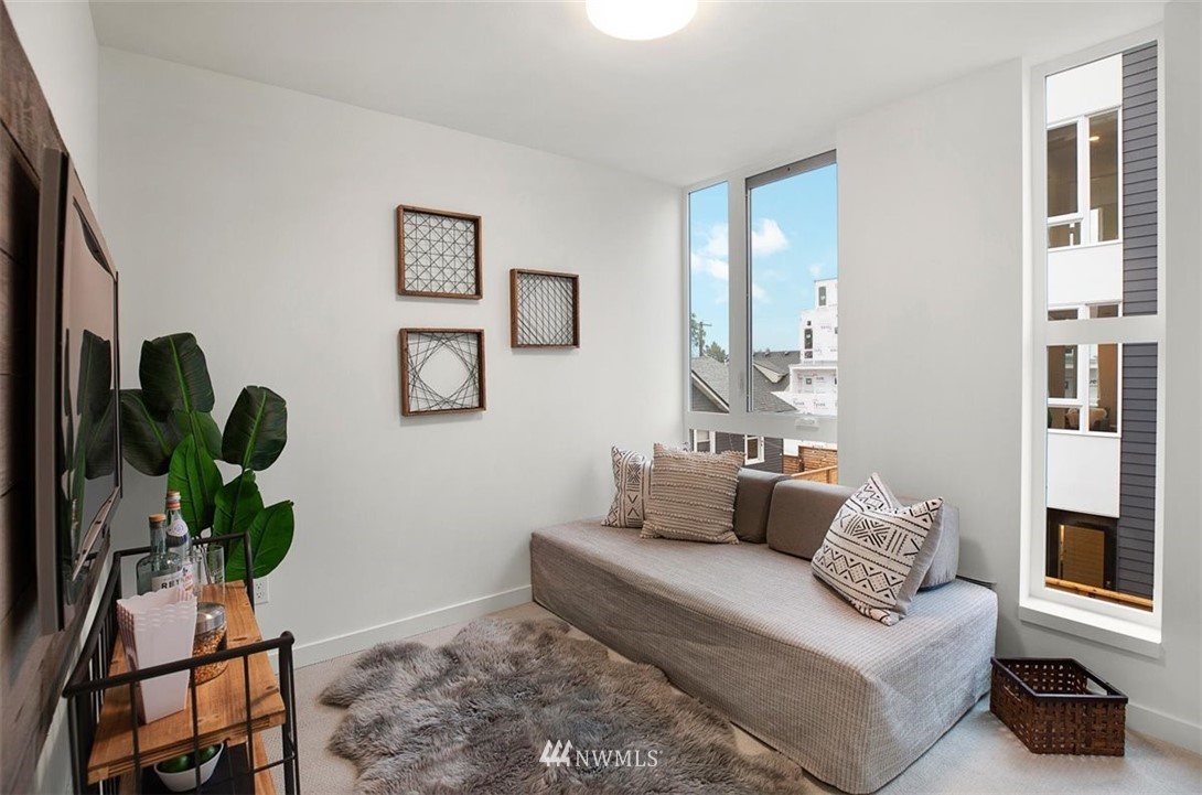 809 North 47th Street Seattle, WA 98103 - Photo 15 of 32 Gallery Image 15