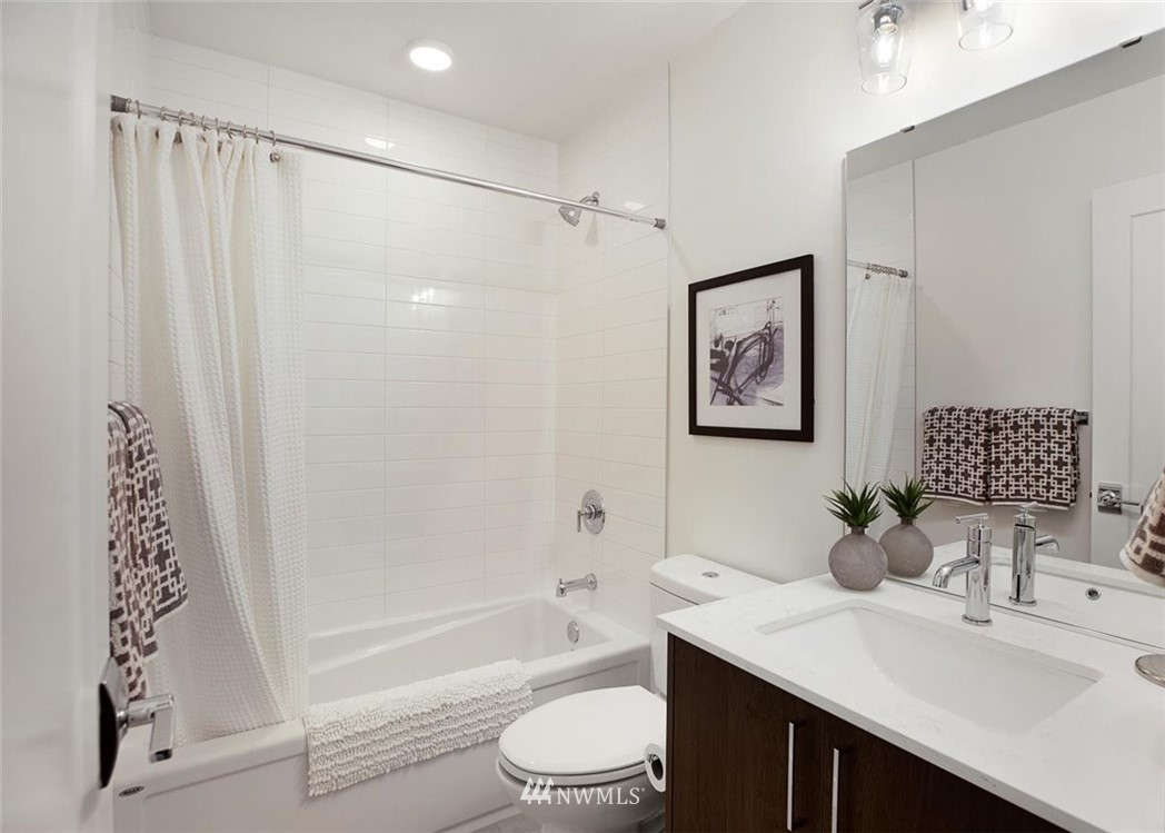 809 North 47th Street Seattle, WA 98103 - Photo 16 of 32 Gallery Image 16