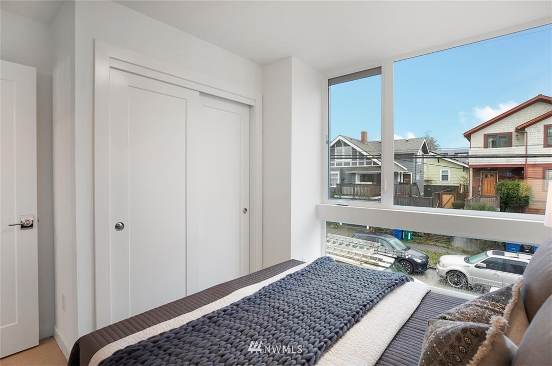 809 North 47th Street Seattle, WA 98103 - Photo 19 of 32 Gallery Image 19