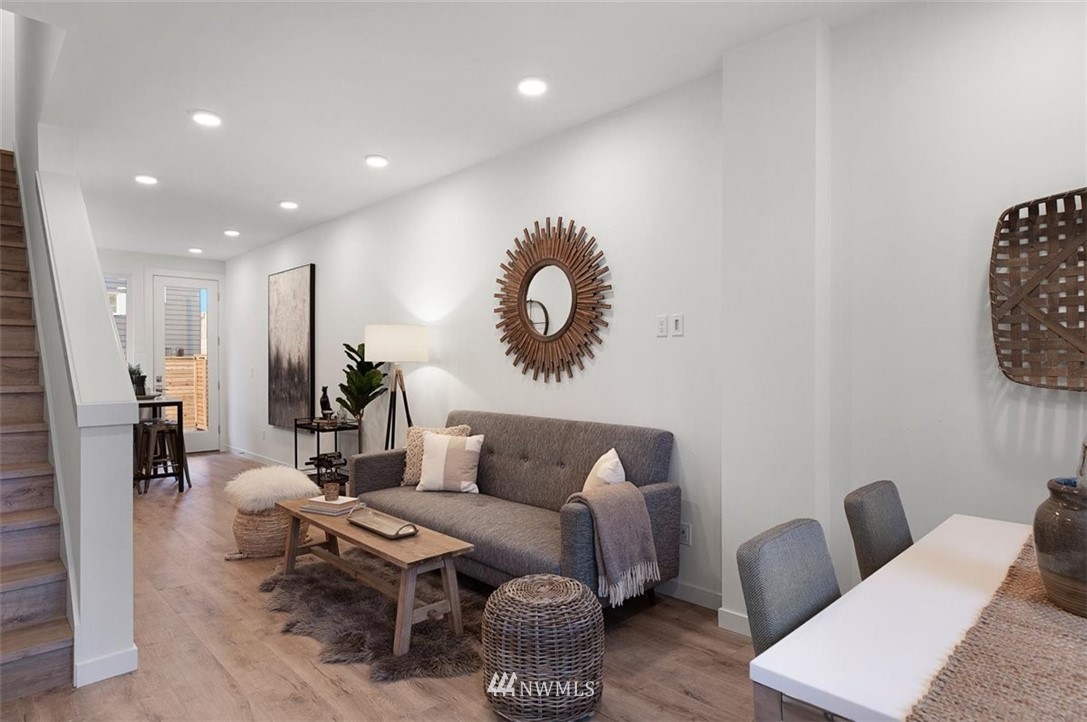 809 North 47th Street Seattle, WA 98103 - Photo 7 of 32 Gallery Image 7