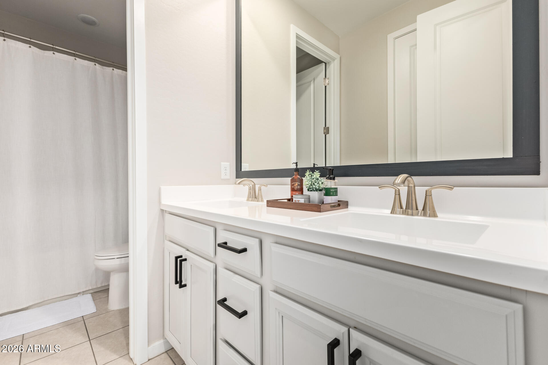14041 West Monte Vista Road Goodyear, AZ 85395 - Photo 31 of 38