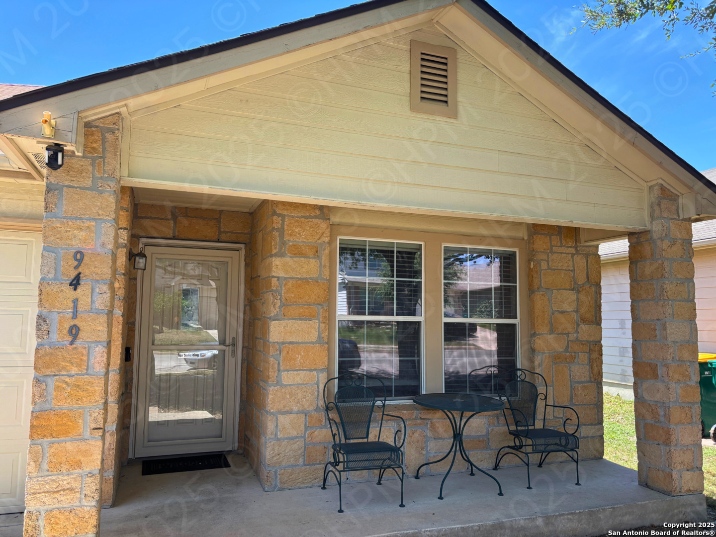 9419 Boatman Pier Converse, TX 78109 - Photo 3 of 5 a front view of a house with outdoor seating