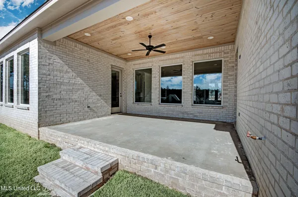 $585,000 | 358 Wellstone Place, Madison, MS 39110