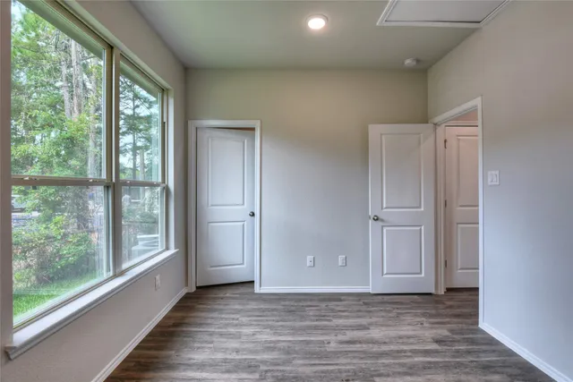 $1,295 | 12043 Nelwood Street, Willis, TX 77318