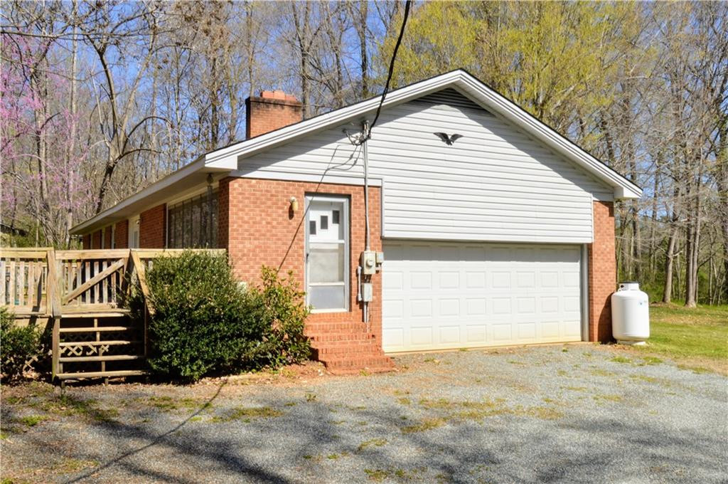 1705 Mebane Oaks Road Mebane, NC 27302 - Photo 25 of 32 Gallery Image 25
