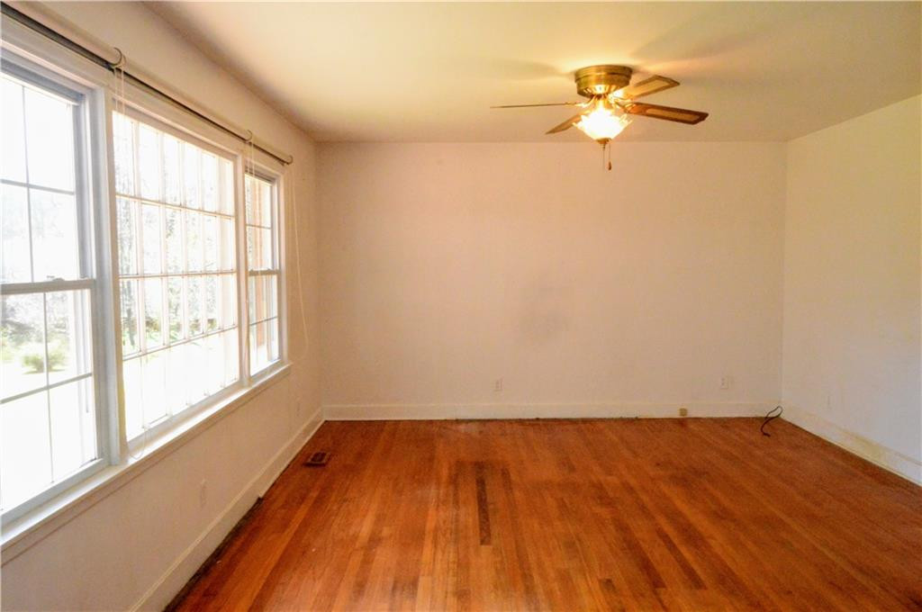 1705 Mebane Oaks Road Mebane, NC 27302 - Photo 3 of 32 Gallery Image 3