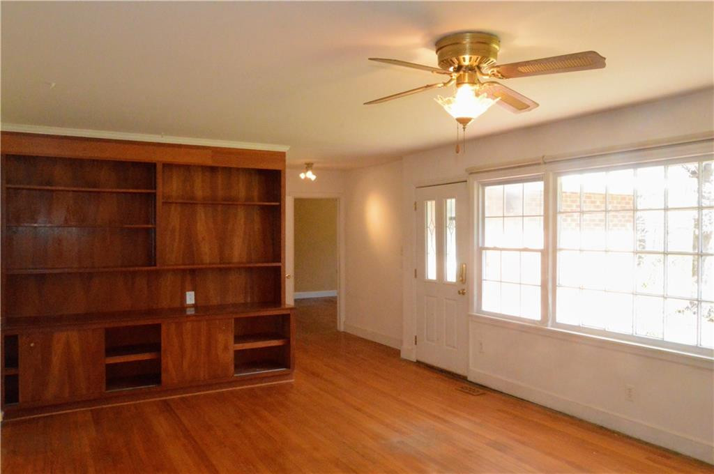1705 Mebane Oaks Road Mebane, NC 27302 - Photo 4 of 32 Gallery Image 4