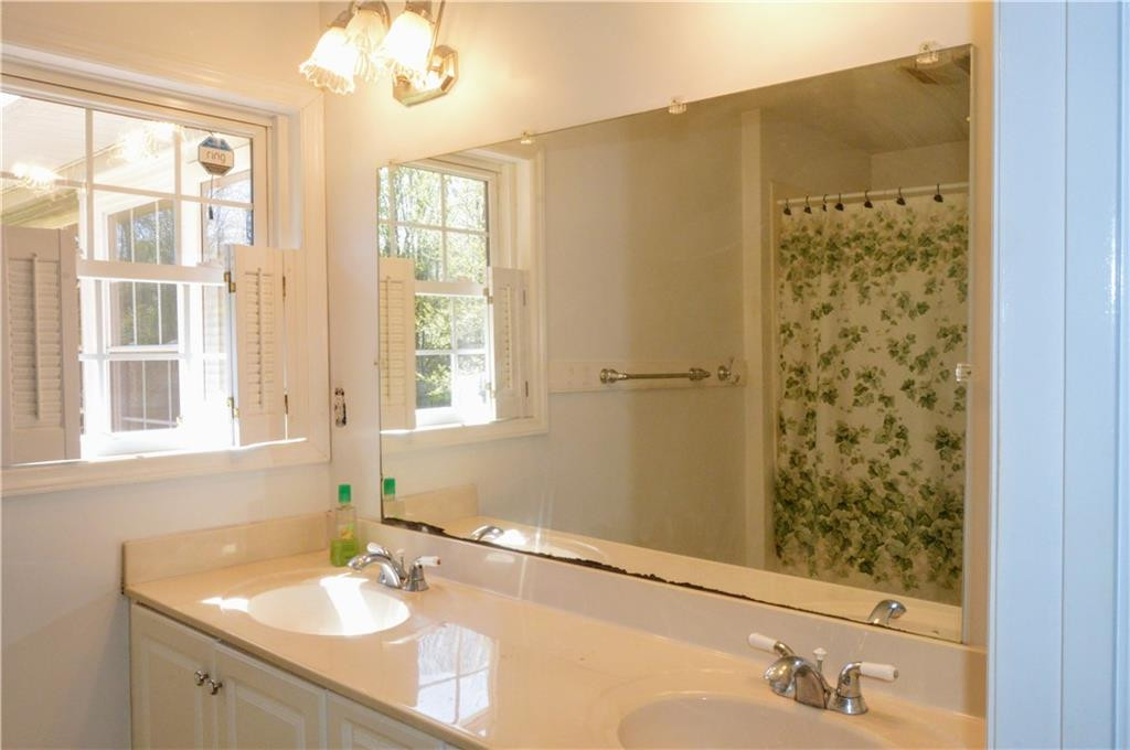 1705 Mebane Oaks Road Mebane, NC 27302 - Photo 9 of 32 Gallery Image 9