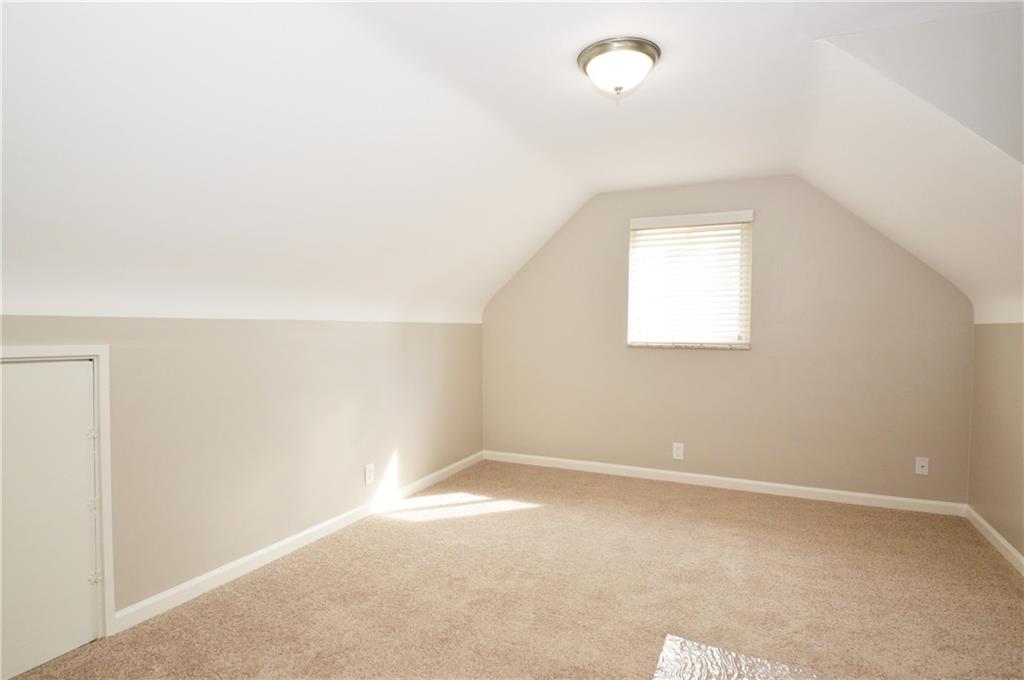 552 Springfield Pittsburgh, PA 15220 - Photo 14 of 24 Gallery Image 14