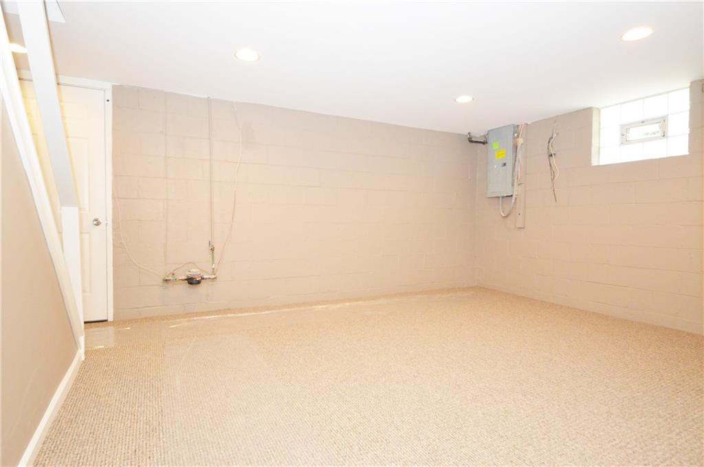 552 Springfield Pittsburgh, PA 15220 - Photo 20 of 24 Gallery Image 20