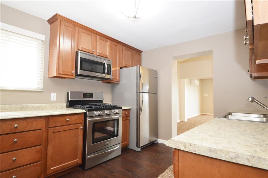 552 Springfield Pittsburgh, PA 15220 - Photo 6 of 24 Gallery Image 6
