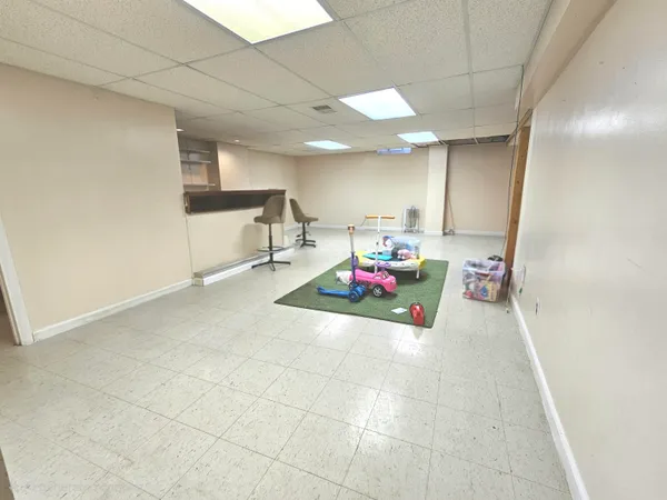 $239,990 | 23015 Brandywynne Street, Southfield, MI 48033