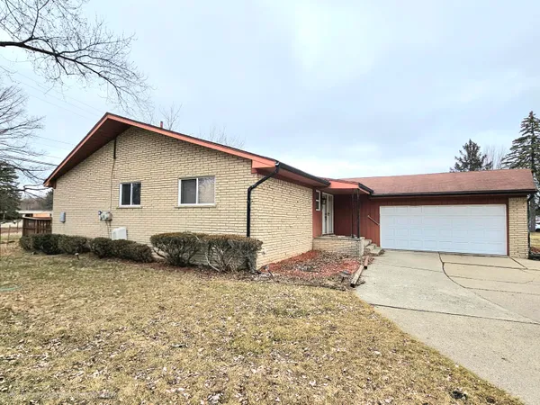 $239,990 | 23015 Brandywynne Street, Southfield, MI 48033