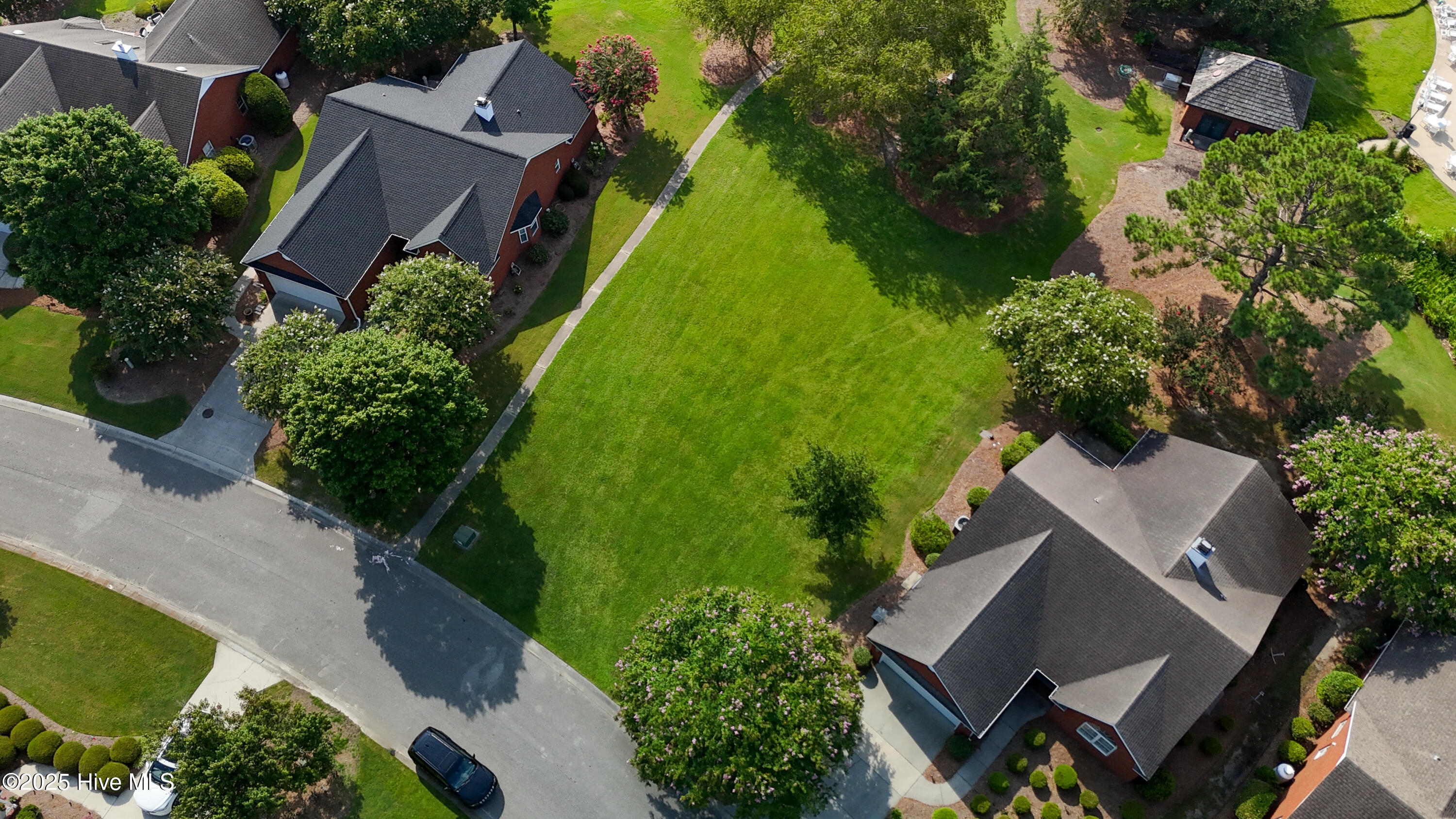 168 Candlestick Drive Wallace, NC 28466 - Photo 7 of 12 DJI_20250725094953_0469_D