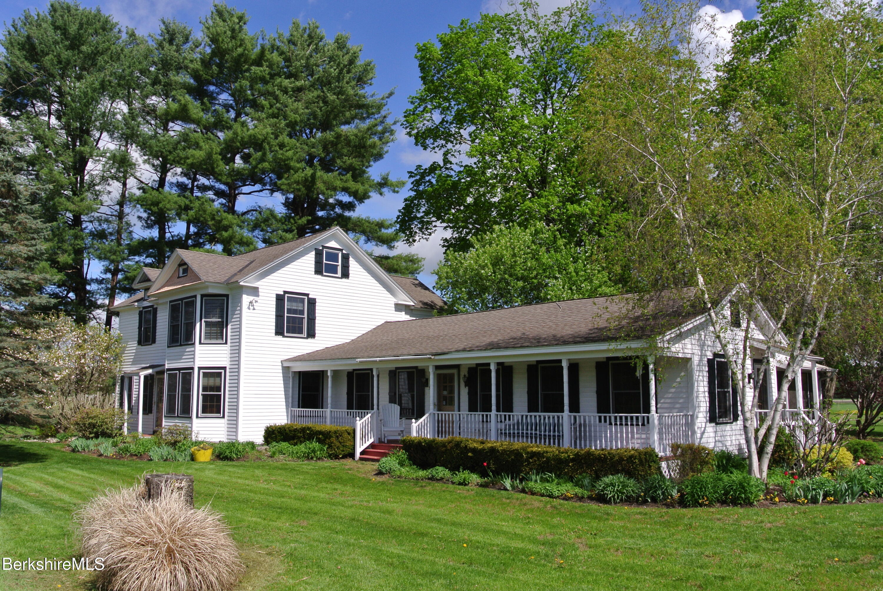 New England Farmhouse