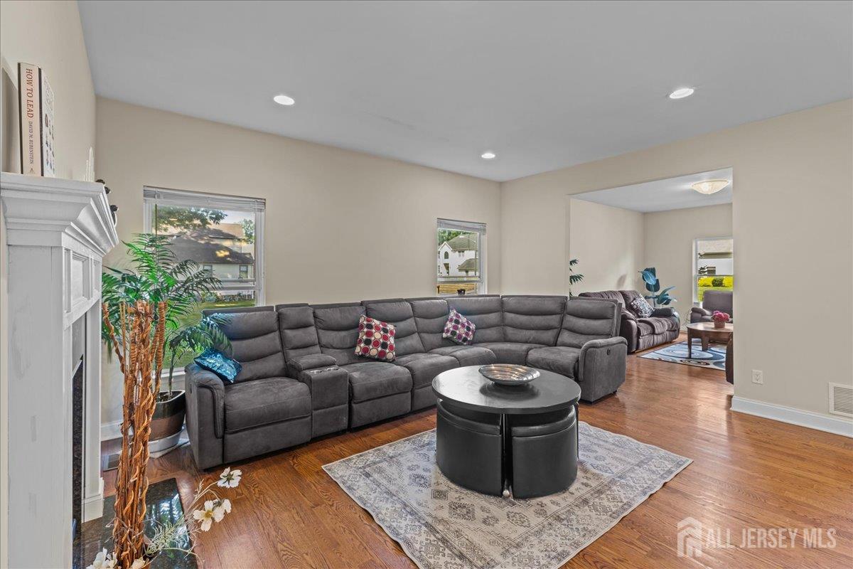 7 Rupprecht Road North Brunswick, NJ 08902 - Photo 14 of 46