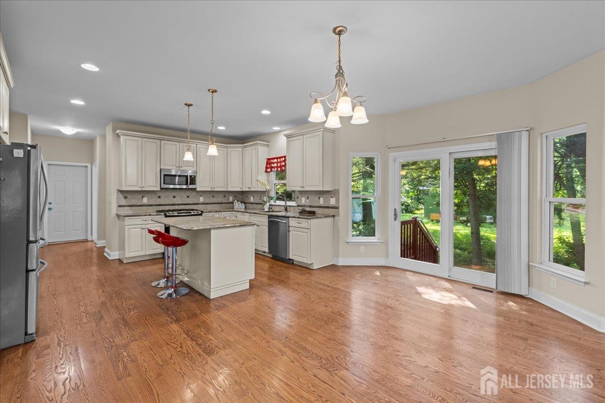 7 Rupprecht Road North Brunswick, NJ 08902 - Photo 7 of 46