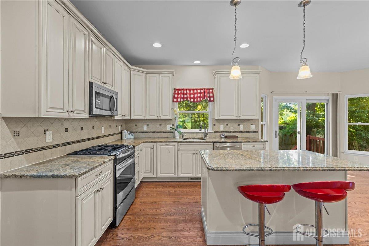 7 Rupprecht Road North Brunswick, NJ 08902 - Photo 10 of 46