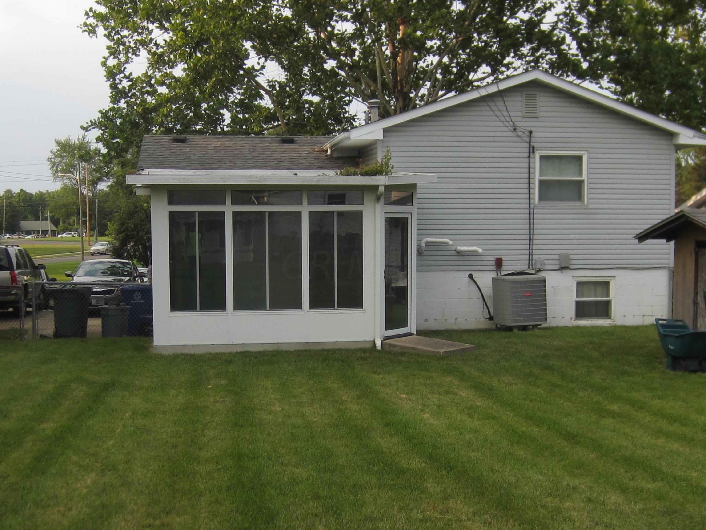 1981 Brocton Road Columbus, OH 43219 - Photo 3 of 5 Gallery Image 3