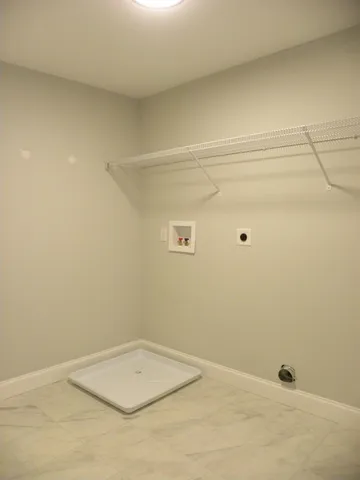 $784,900 | 305 Karatzas Avenue, Unit LOT 21, Manchester, NH 03104