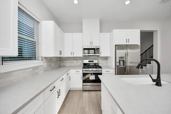 $2,250 | 8306 Comal Street, Unit B, Houston, TX 77051