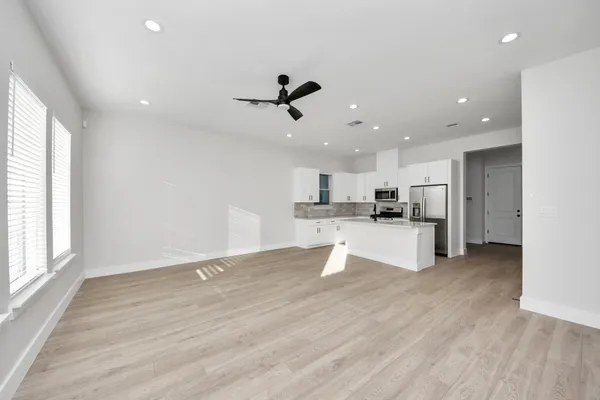 $2,250 | 8306 Comal Street, Unit B, Houston, TX 77051