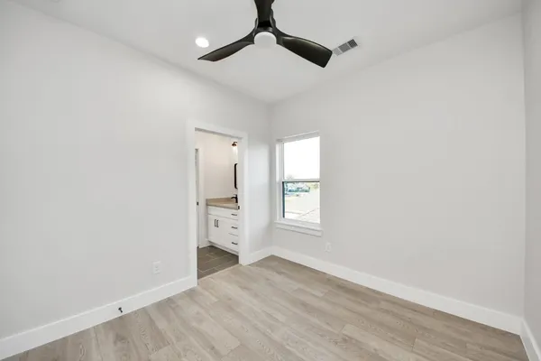 $2,250 | 8306 Comal Street, Unit B, Houston, TX 77051