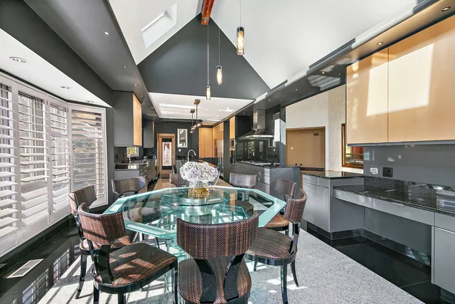 $999,900 | 45 Tartan Lakes Drive, Westmont, IL 60559