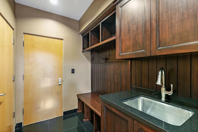 $999,900 | 45 Tartan Lakes Drive, Westmont, IL 60559