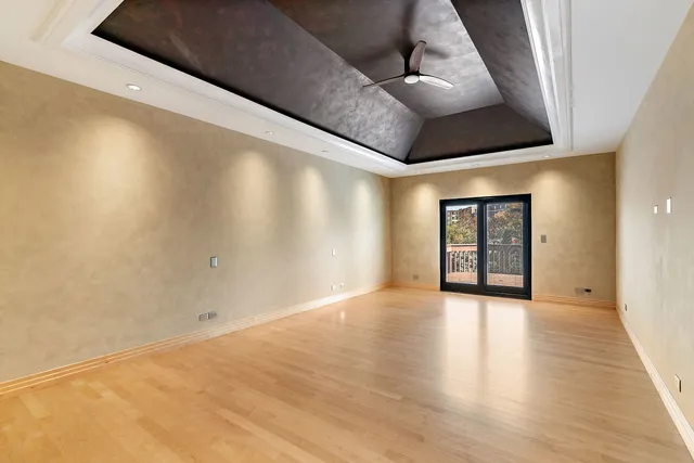 $999,900 | 45 Tartan Lakes Drive, Westmont, IL 60559