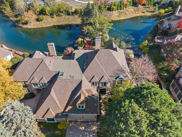 $999,900 | 45 Tartan Lakes Drive, Westmont, IL 60559