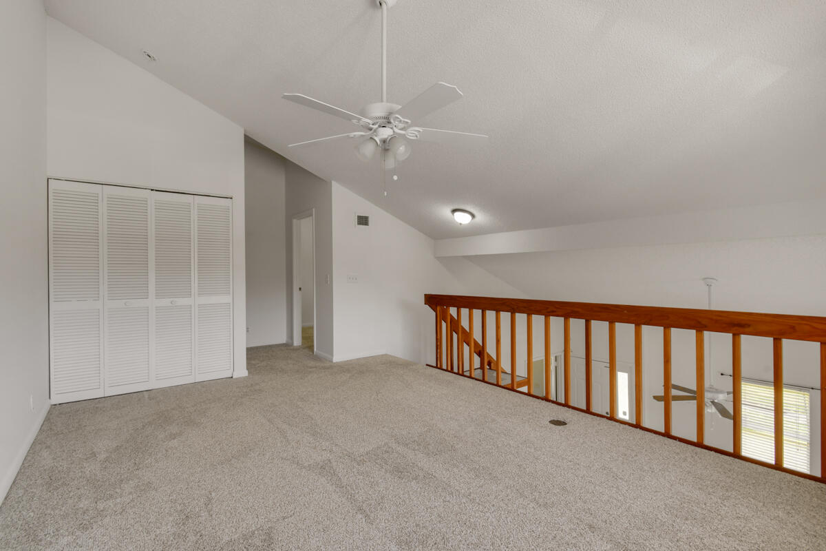 324 Maplecrest Circle Jupiter, FL 33458 - Photo 24 of 29 DSC_4148
