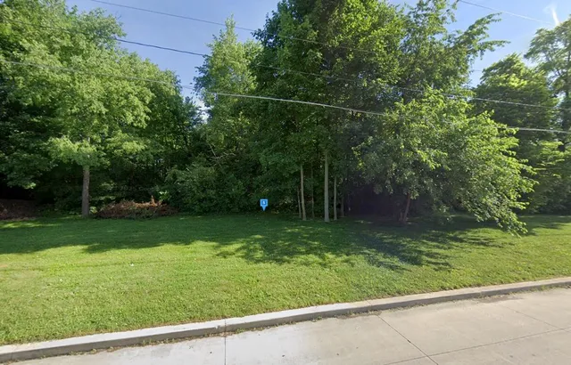 $94,999 | 4327 North Post Road, Indianapolis, IN 46235
