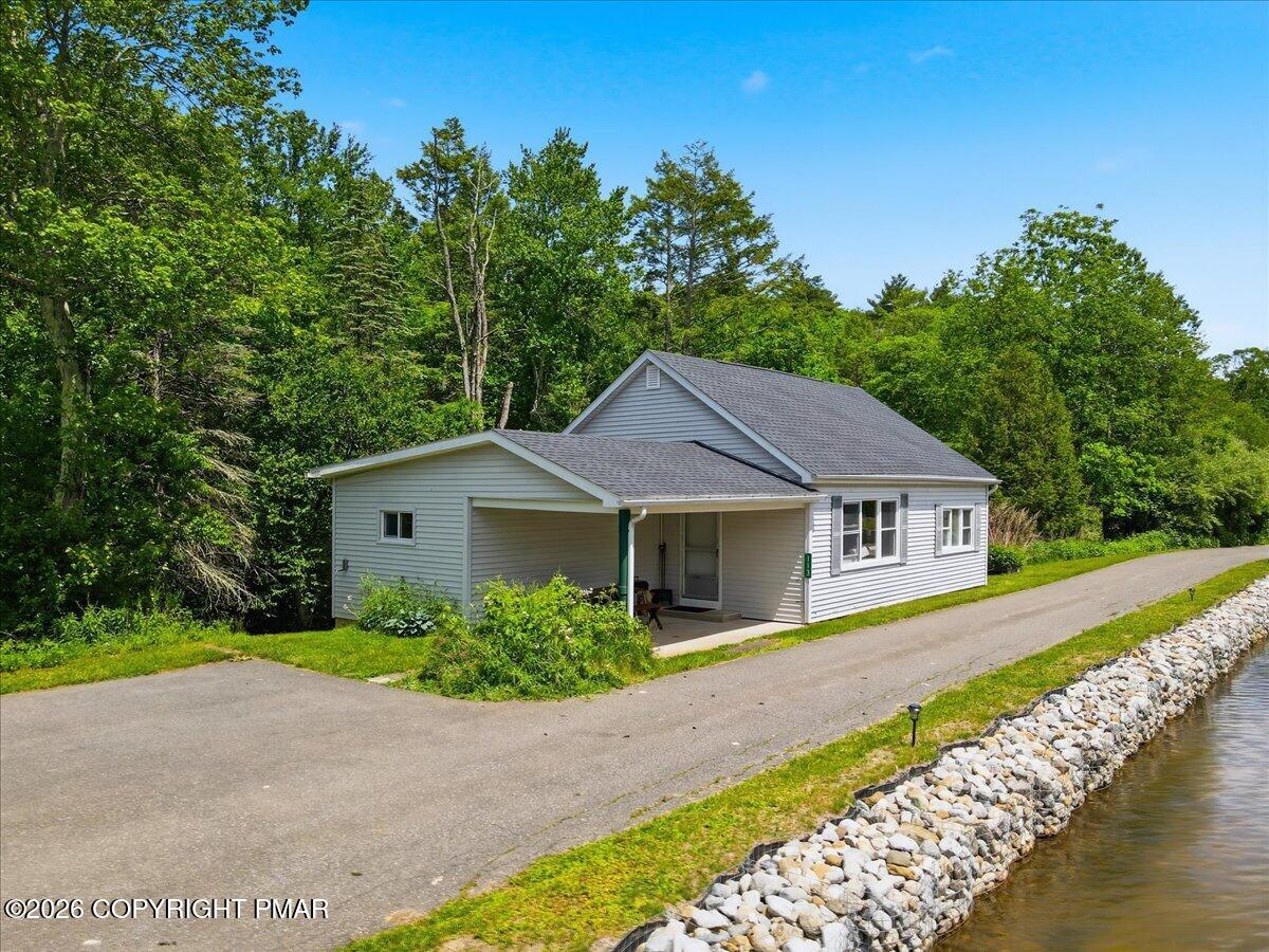 306 Merwinsburg Road Effort, PA 18330 - Photo 25 of 62 Cottage