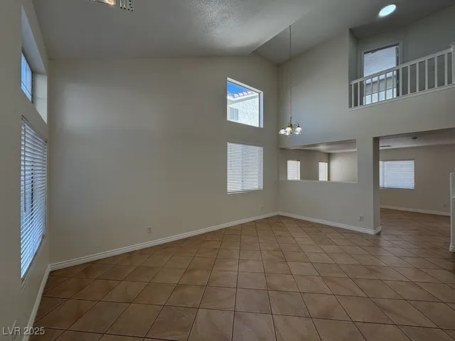 $2,083 | 5109 Meadow Rock Avenue, Las Vegas, NV 89130