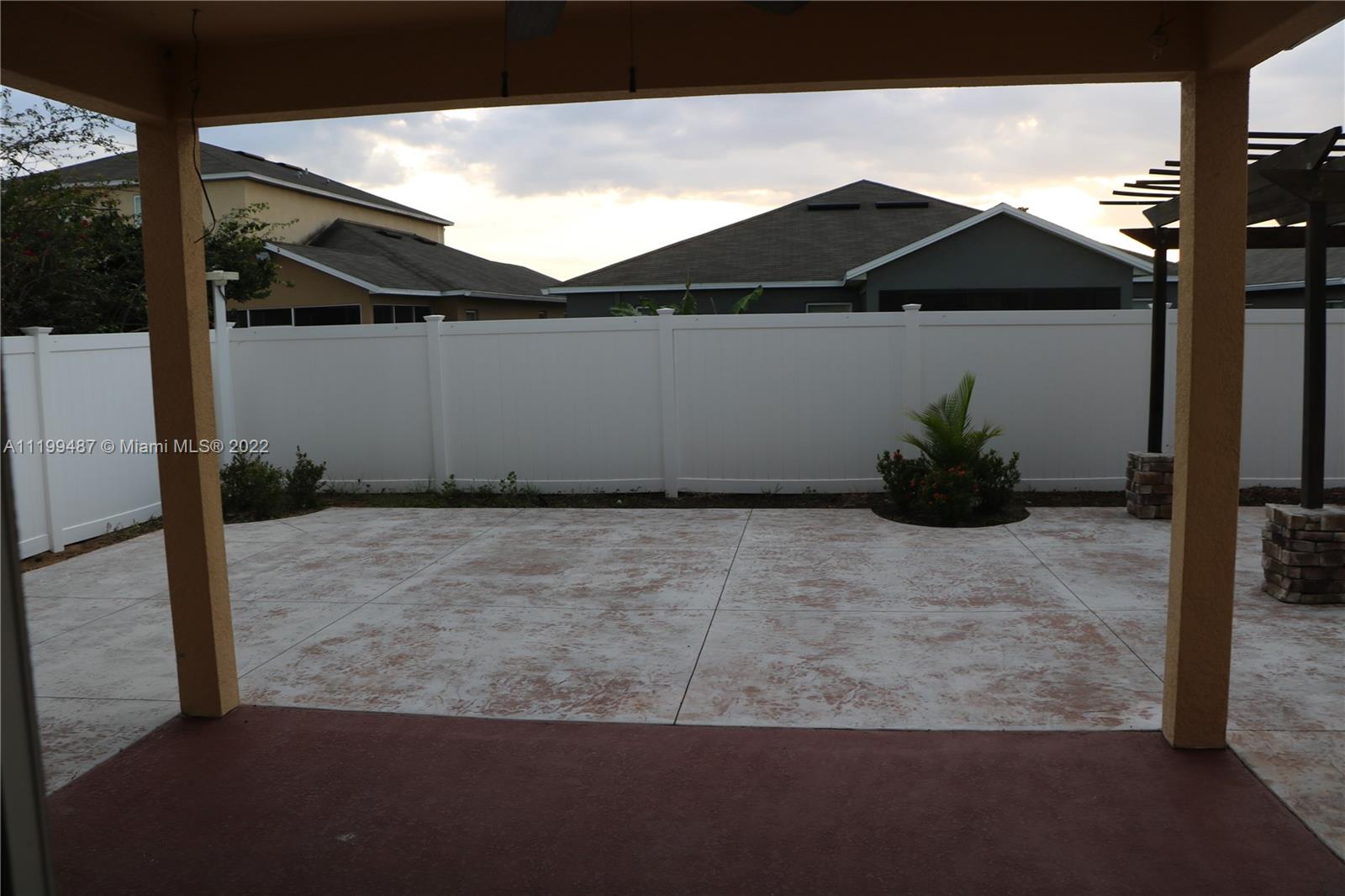 1950 Nations Way St. Cloud, FL 34769 - Photo 9 of 35 Patio