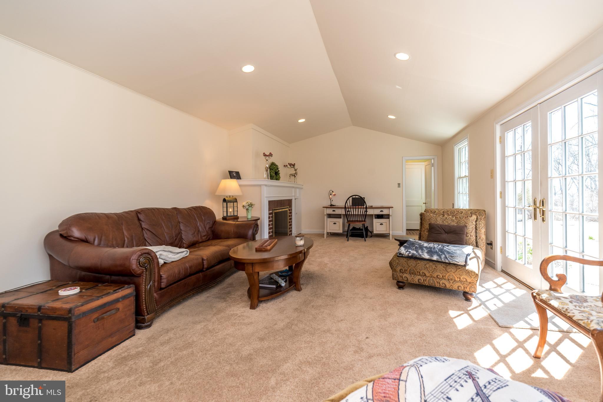 106 Byberry Road Huntingdon Valley, PA 19006 - Photo 14 of 82 Gallery Image 14